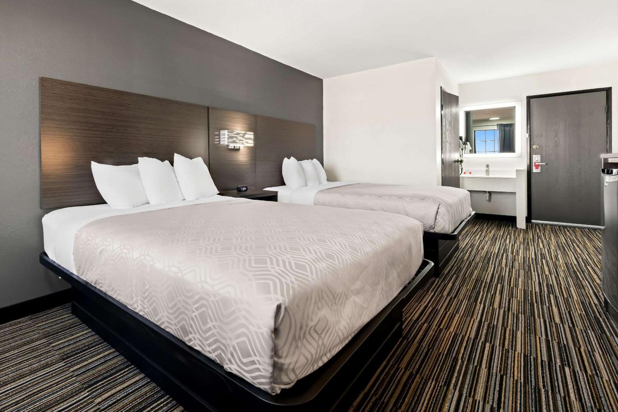 Econo Lodge Дюмес Екстер'єр фото